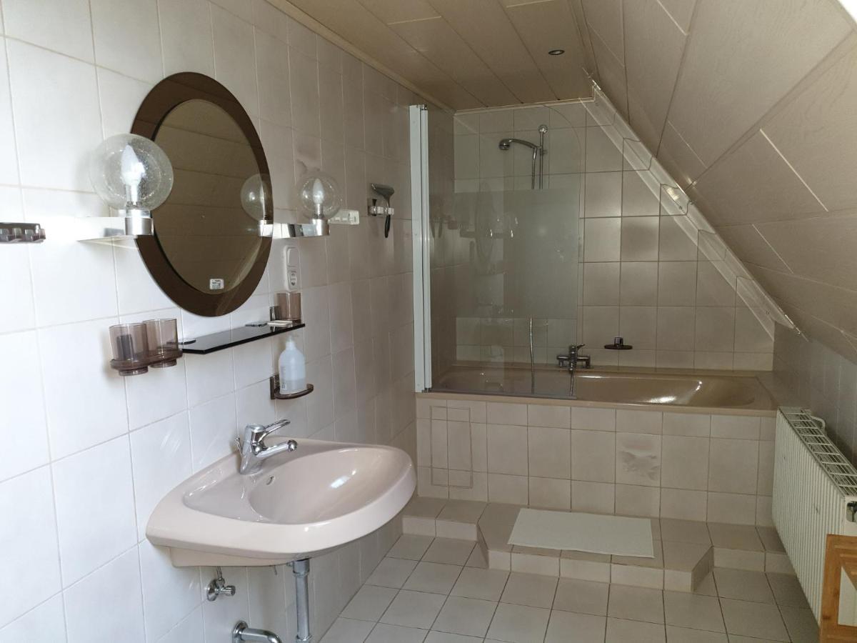 קלהיים Ferienwohnung Geier מראה חיצוני תמונה